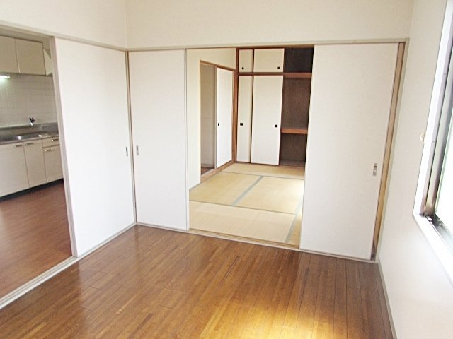 FFハイツの居間・リビング|※同建物の類似写真となります。