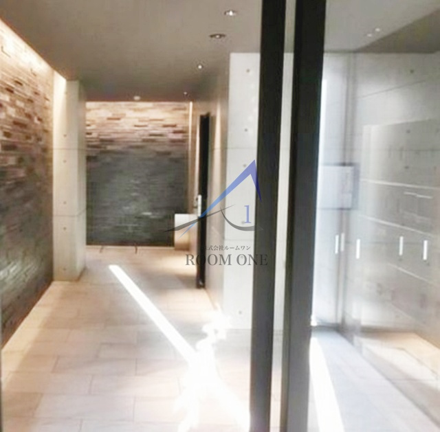 S-RESIDENCE東日暮里のエントランス|エントランスです。