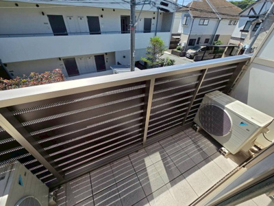 【バルコニー】 | ホワストハウス