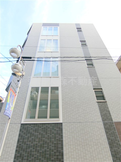 レピュア大鳥居の外観