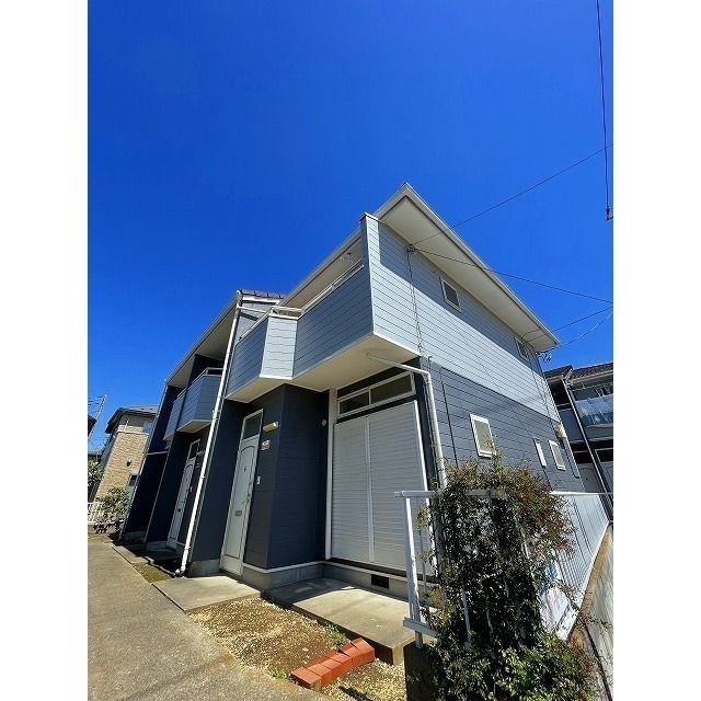 シャルム江戸川台B棟の外観