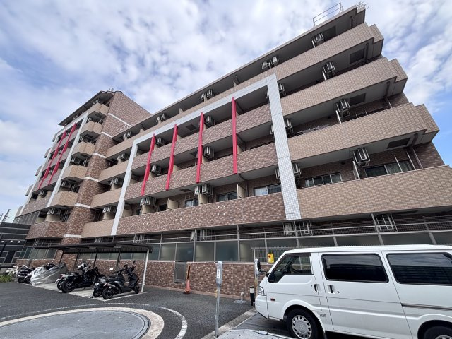 エステムコート三宮EASTⅡリベルテの外観
