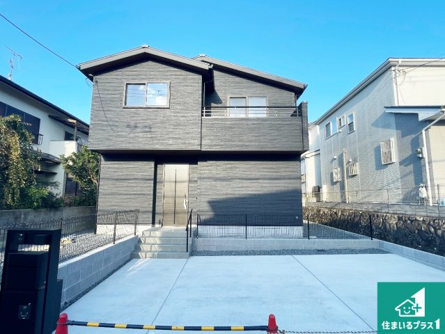 ■川西市大和東　新築一戸建ての外観|お客様に長く安心して住んでいだだける事にこだわった家づくり！住んでからのアフターサービスにもしっかりと取り組んでいます！