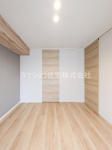 シャーメゾン　レスリジェアルカディアの洋室|洋室6帖