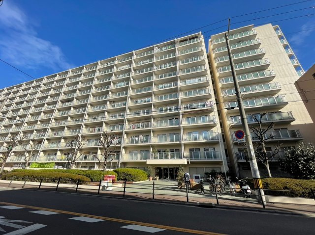 関目グリーンハイツＣ棟の外観