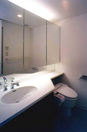 ＬＡＮＡＩ　ＨＥＲＩＴＡＧＥ（ラナイヘリテイジ）のトイレ|清潔感のあるトイレです