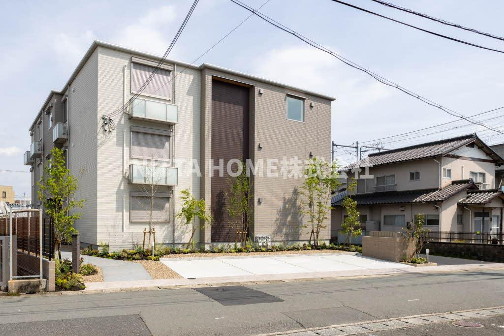 福知山市篠尾新町１丁目のアパートの外観|福知山駅徒歩近くで商業施設も多数◎オートロックやインターネット無料付きです！