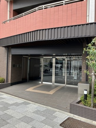 【エントランス】