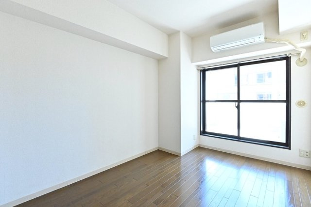 ライオンズプラザ伊勢佐木町通りの洋室