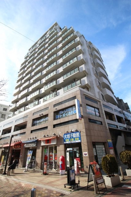 ライオンズプラザ伊勢佐木町通りの外観