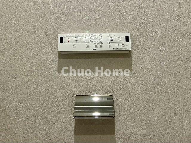 グランベル上野の杜の内装|【ウォシュレット】清潔に使いたいお手洗いには最適な設備です。もちろんウォームレットも標準装備です。
