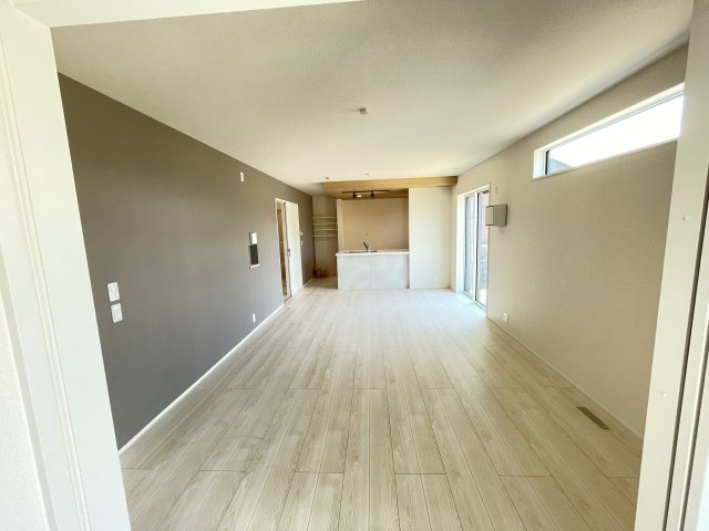 藤岡市下栗須24-1期（全4棟）1号棟の居間・リビング