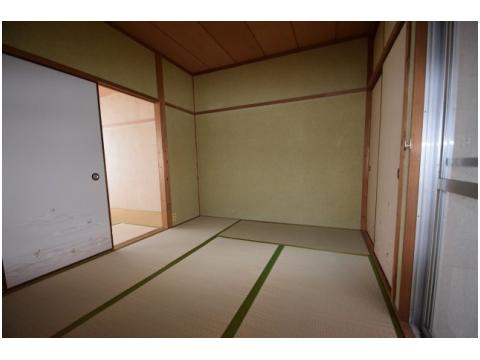 春日丘ハイツA棟の寝室