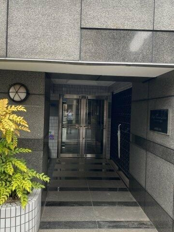 パークテラス堀江のエントランス