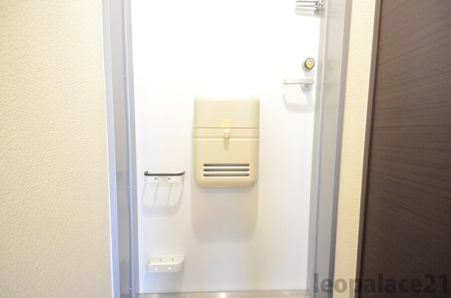 レオネクスト袖広のその他|傘立て※実際のお部屋と異なる場合がございます。