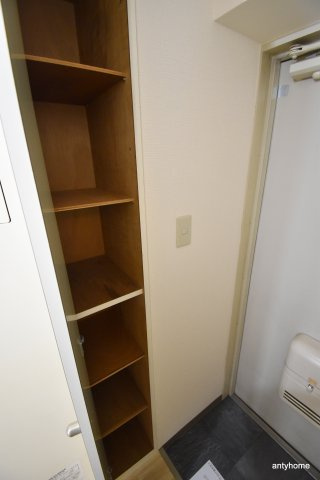 ギャレ豊津　仲介手数料無料の収納