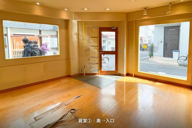 叶ビル　Ａ号室の居間・リビング| 