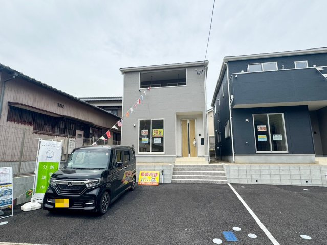 ークレイドルガーデンー小倉北区高坊第３【小倉北区　新築戸建て】の駐車場|駐車スペース並列2台可能♪【小倉北区　新築戸建て】