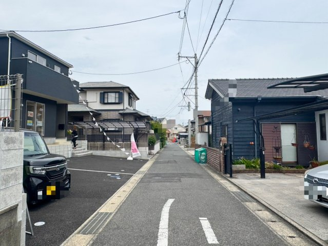 ークレイドルガーデンー小倉北区高坊第３【小倉北区　新築戸建て】の前面道路含む現地写真|交通量も少なく駐車しやすい♪【小倉北区　新築戸建て】