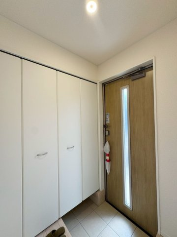 【玄関】の画像