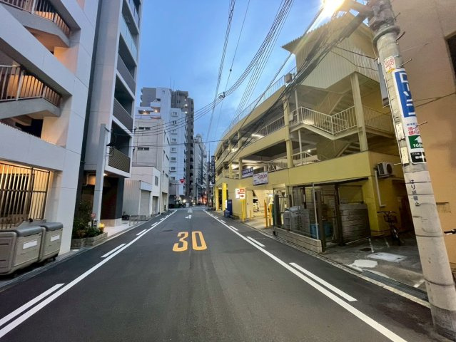 カーサセレーネの駐車場