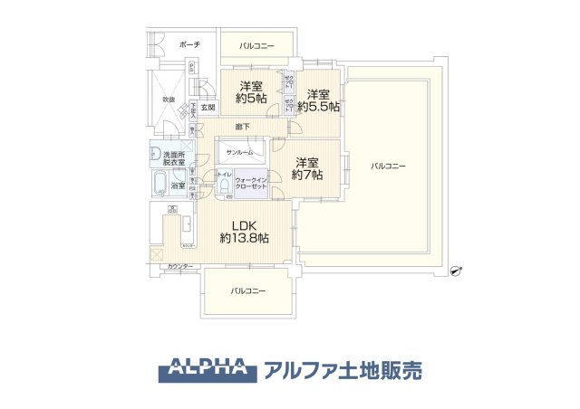 ライオンズマンション河辺シティの間取り|【A warm space】◆心がほどける場所◆
ゆとりある空間が、日常に静かな余白をつくる住まい。人を迎えることが自然になり、暮らしのリズムも穏やかに整っていく。