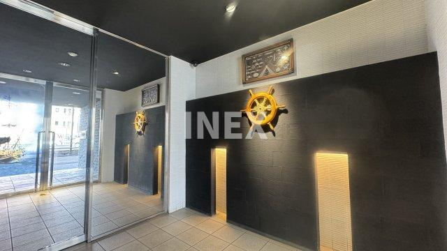 横浜市西区中央１丁目の賃貸マンションのロビー