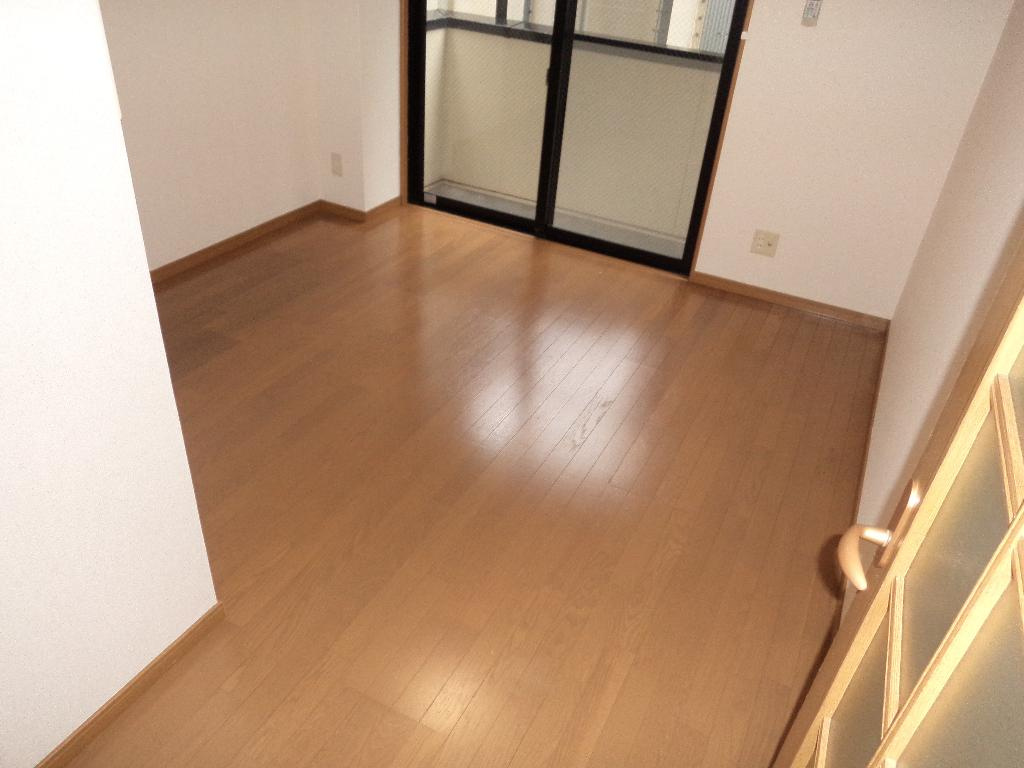 アンプルールフェールVertの内装