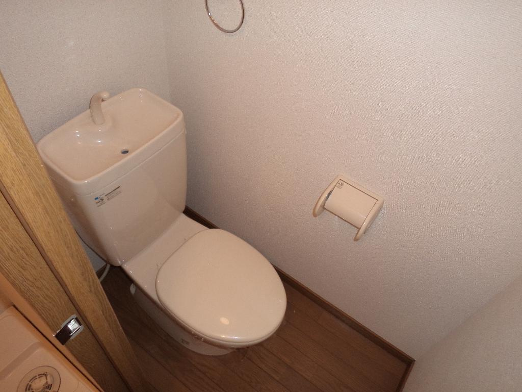 アンプルールフェールVertのトイレ