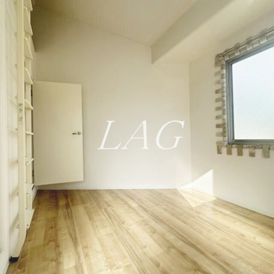 【居間・リビング】 | カサ・デ・アンジェラ町田 | 洋室のお部屋です。
