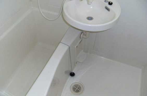 八王子市片倉町の賃貸マンションの浴室