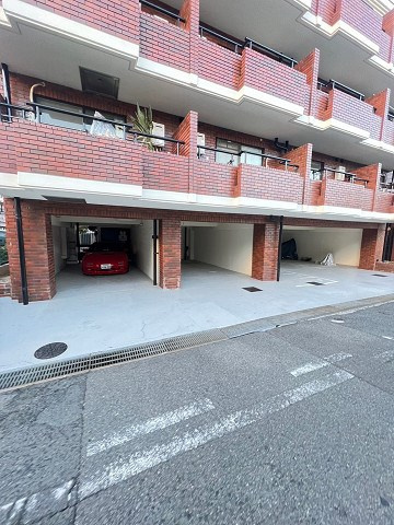 ルワージュ立花の駐車場|駐車場です