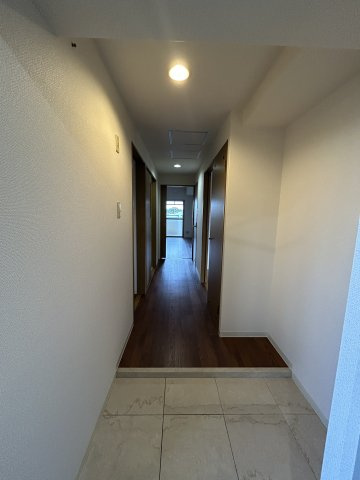 エスタブレのロビー|建物の内部です