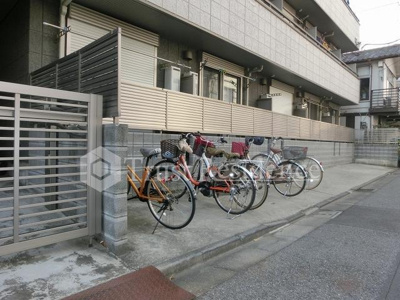 【その他共用部分】 | リビオン | 駐輪場