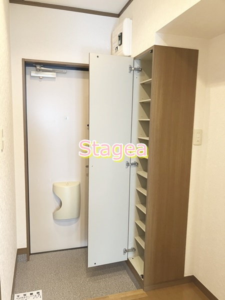 アムール 日進Ⅱの玄関