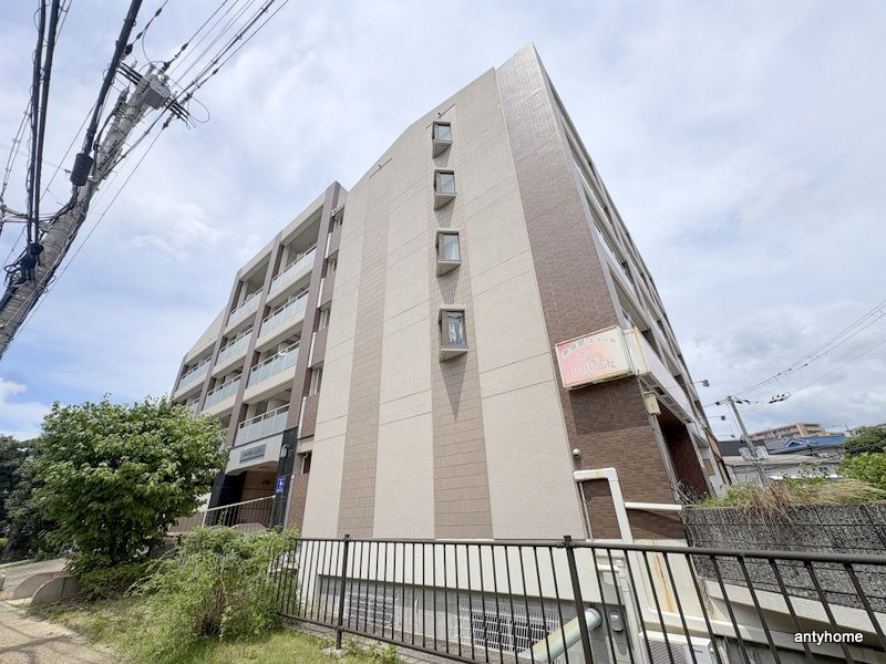 INOVE上山手　仲介手数料無料の外観