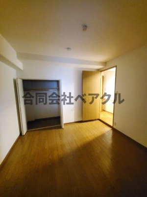 【子供部屋】 | カサ・デ・高ノ手 | 子供部屋としても使い勝手の良いお部屋です