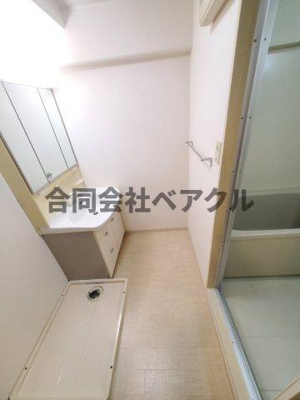 【洗面所】 | カサ・デ・高ノ手 | コンパクトで使いやすい洗面所