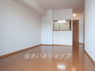 ブリーゼ・Ｆの居間・リビング|内観は同建物別室のものです