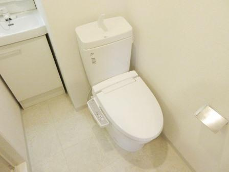 CREVISTA西巣鴨(クレヴィスタ西巣鴨)のトイレ