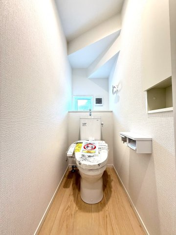新築戸建　沼津市高尾台第6　全４棟　３号棟のトイレ|清潔感のあるトイレ。