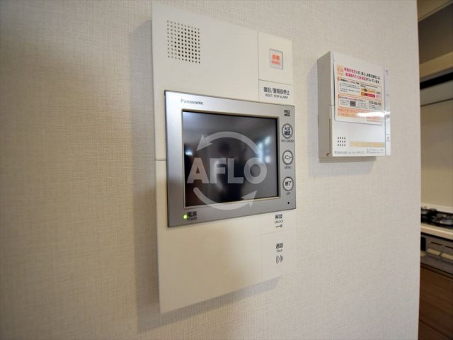 プレサンスロジェ堺筋本町のセキュリティ|プレサンスロジェ堺筋本町　TVモニター付きインターホン