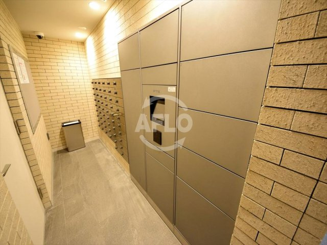 プレサンスロジェ堺筋本町のその他共用部分|プレサンスロジェ堺筋本町　宅配ボックス