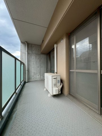 メゾン・ド・オーキッド　名古屋市賃貸　仲介手数料無料のバルコニー