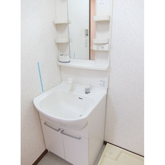 アンプルール フェール KⅢの洗面所