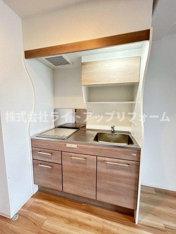 セレニテ神戸ミラクノールのキッチン