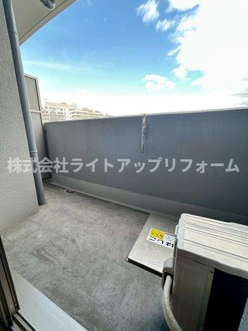 セレニテ神戸ミラクノールのバルコニー