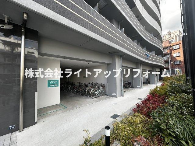 セレニテ神戸ミラクノールの駐車場