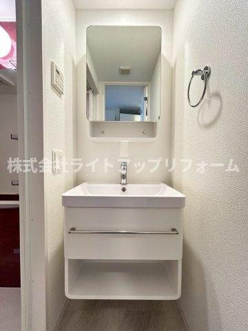 セレニテ神戸ミラクノールの独立洗面台