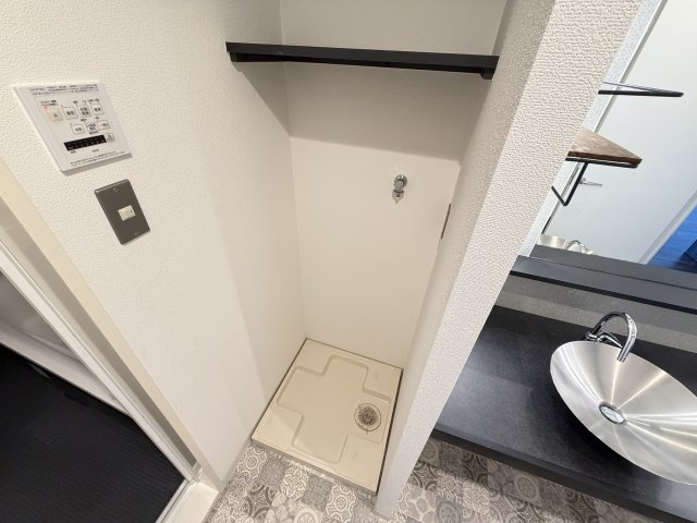 シンフォニアみなみが丘イーストD棟のランドリースペース